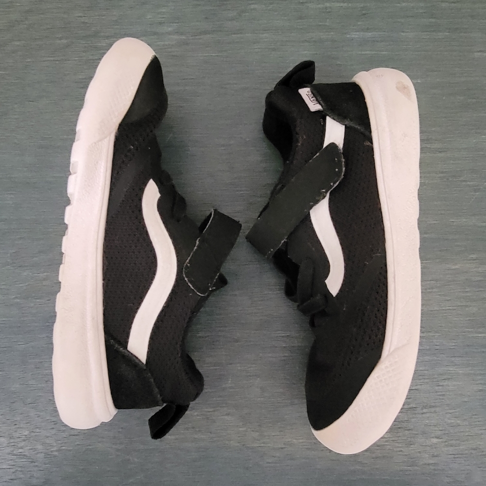 Toddler Vand with velcro